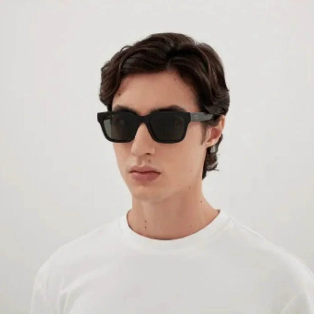 Gucci Men’s Sunglasses – Black Square Frame Polarized Lenses | GG1857S 005
